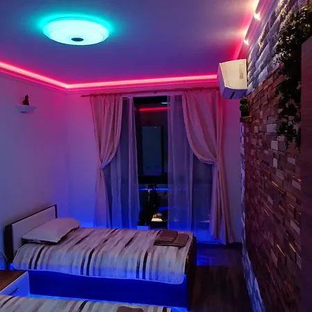 Cozy Flat азур Apartment Saints Constantine and Helena