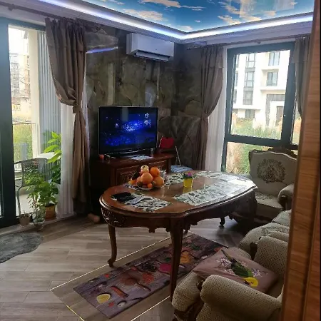 Apartment Cozy Flat азур Saints Constantine and Helena