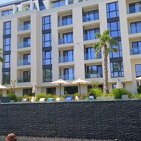 Cozy Flat азур アパート セインツ・コンスタンティン＆ヘレナ