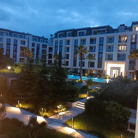 Cozy Flat азур セインツ・コンスタンティン＆ヘレナ