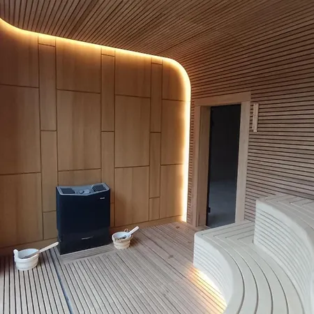 Cozy Flat азур アパート