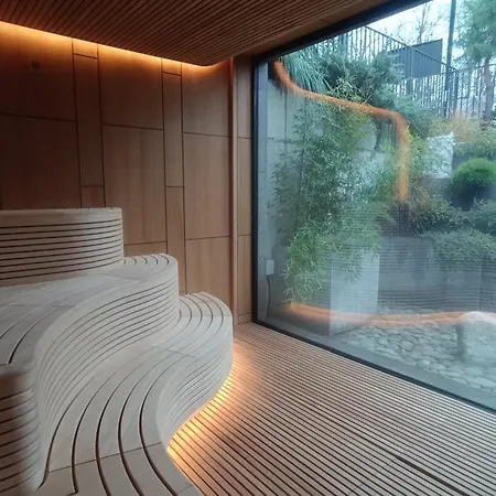 Cozy Flat азур