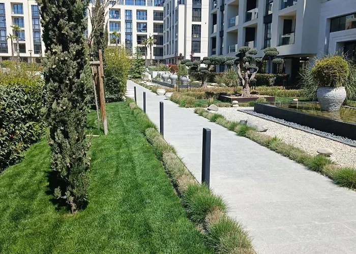 Cozy Flat азур * セインツ・コンスタンティン＆ヘレナ